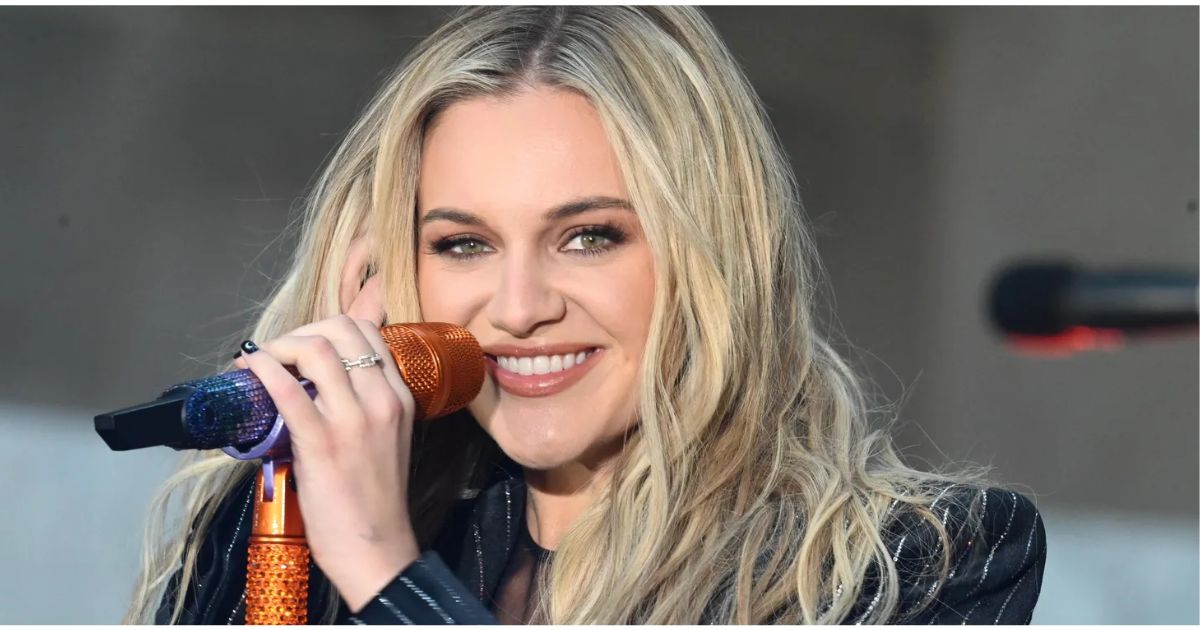 200-kelsea-ballerini-instagram-captions-for-concert