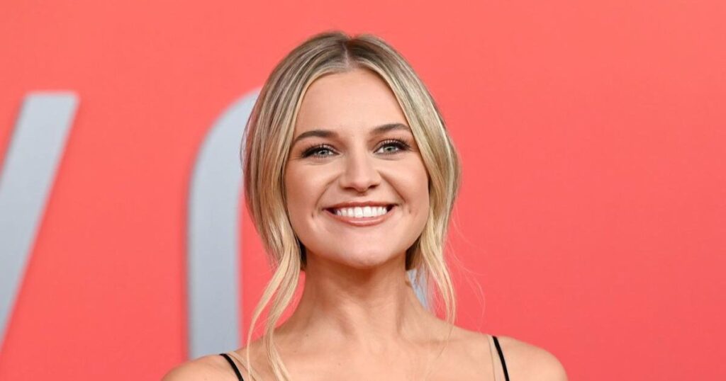 short-and-sweet-kelsea-ballerini-concert-captions (1)